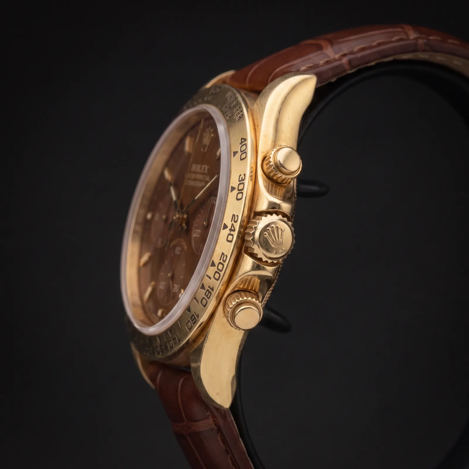 Aurora — Profile — Custom Daytona von Francesco Orsi Orologi